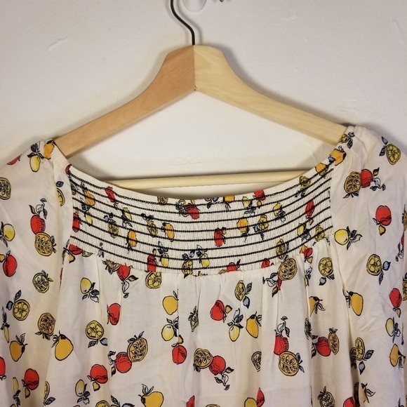 DEMOCRACY Fruit Print Top Smocked Ruffle Peplum Hem Women's Small Relaxed Cream - Picture 11 of 16